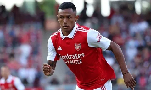 Arsenal đẩy Marquinhos về quê