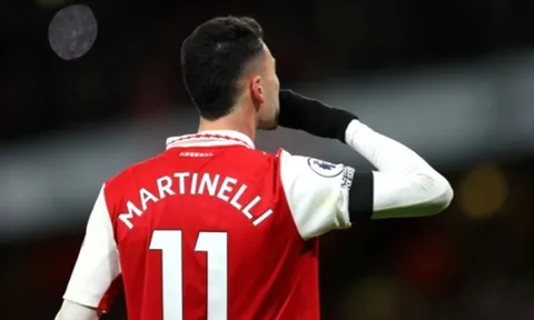 Đằng sau sự đổ vỡ của Martinelli