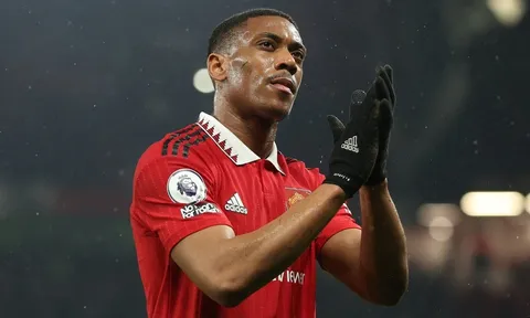 Martial là canh bạc rủi ro của MU