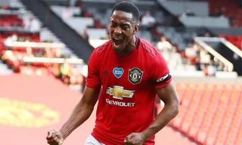 Martial quá đỉnh, loại bỏ "một rừng cầu thủ" của Leicester trong tích tắc