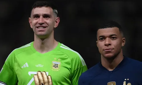 Martinez phủ nhận chế nhạo Mbappe