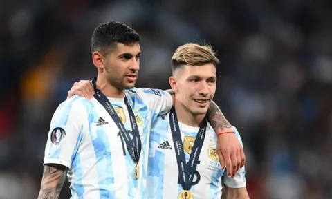 Vì sao Lisandro Martinez bị loại khỏi ĐH Argentina đấu Ba Lan
