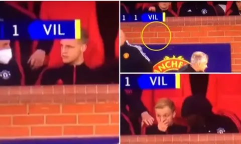 Mất bình tĩnh, Van de Beek quăng kẹo gum ra sau lưng Solskjaer