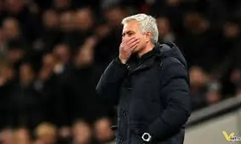 Mất điểm, Mourinho nói thẳng điều "phải chấm dứt" ở Tottenham