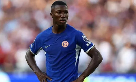 Pochettino báo tin dữ về Moises Caicedo