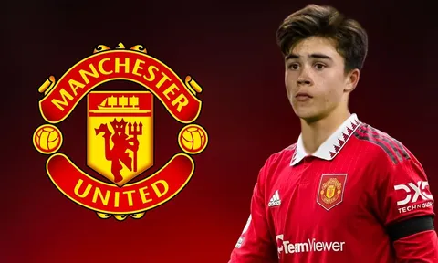 NÓNG! Man Utd chiêu mộ thành công viên ngọc quý