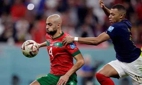 'Máy quét' Maroc cày nát tuyến giữa của Pháp
