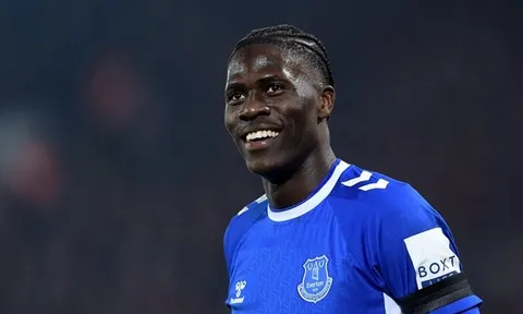 'Máy ủi' Premier League công khai tham vọng, bắn tín hiệu cho châu Âu