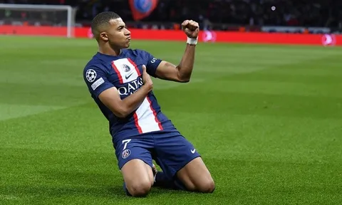 Tổng thống Pháp thuyết phục Mbappe dự Olympic 2024