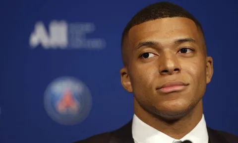 Mbappe công khai phản đối PSG