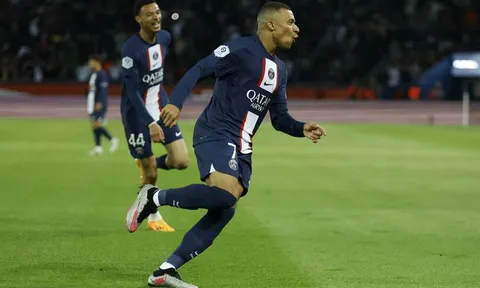 Mbappe đi vào lịch sử Ligue 1