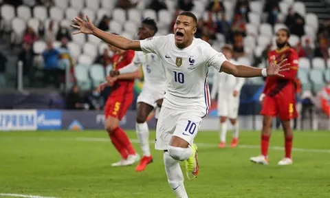 Mbappe và màn trình diễn thiên tài đập tan chỉ trích