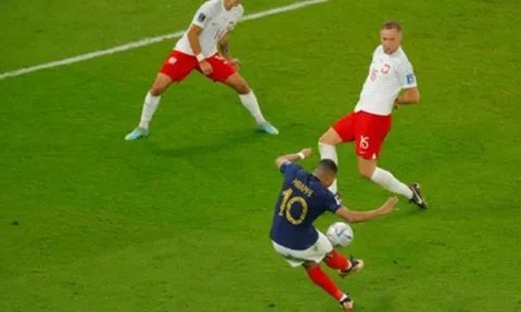 Mbappe mở show, Pháp hiên ngang tiến vào tứ kết