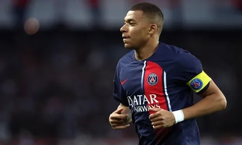 Mbappe đang “thao túng” PSG?