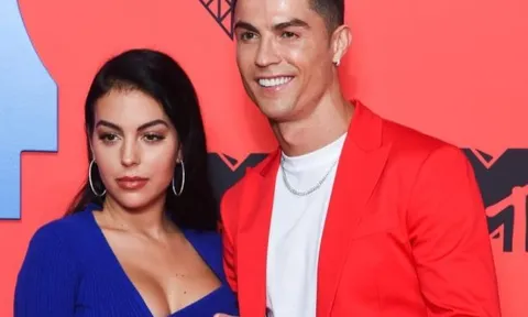 Mẹ những đứa con của Cristiano Ronaldo là ai?