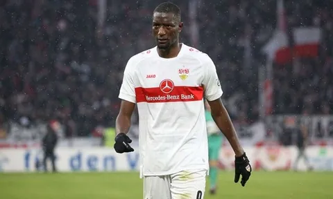 Tiền đạo "mắn bàn" nhất Bundesliga hiện tại bất ngờ dính chấn thương