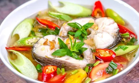 Mẹo nấu canh cá không tanh: Nhất định phải dùng loại nước này