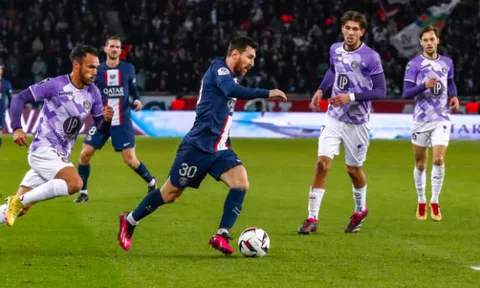 "Messi được miễn một số nhiệm vụ, các đồng đội phải nỗ lực gấp đôi"
