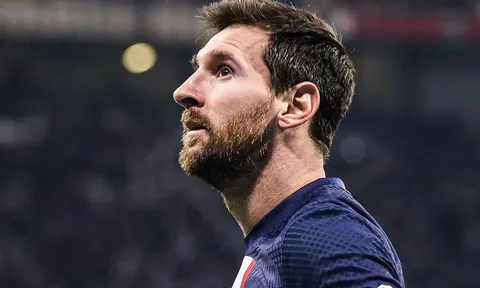 Đại gia Saudi Arabia 'tống khứ' cựu tiền đạo M.U để đón Messi