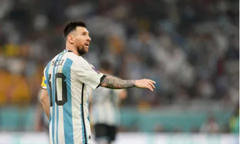 Messi quá giỏi khiến sao Australia bị sốc
