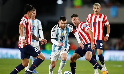 Messi bỏ lỡ siêu phẩm, Argentina giành 9 điểm tuyệt đối