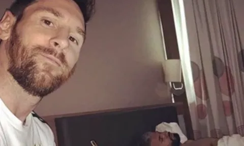 Messi có bạn chung phòng trước chung kết World Cup 2022