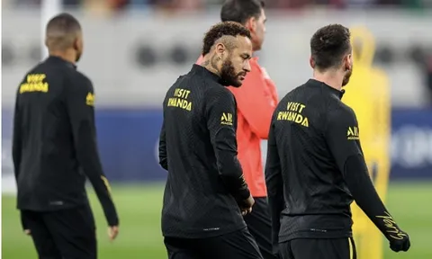 Messi cùng đồng đội tạo cơn sốt tại Saudi Arabia