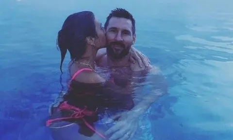 Messi cùng gia đình đến dãy núi lớn nhất châu Âu