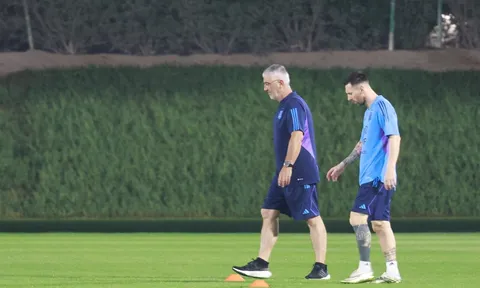 Messi để ngỏ khả năng đá trận đầu ở World Cup 2022
