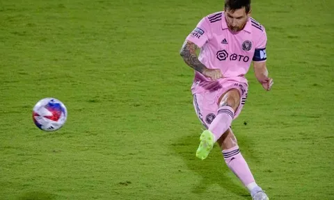 "Đến Barca hay Ả Rập, Messi không thể tận hưởng như lúc này"