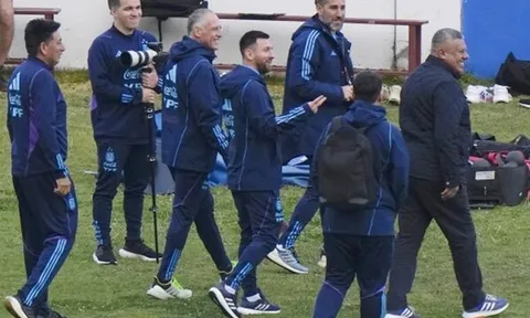Messi nghỉ tập, rõ khả năng ra sân trước Bolivia