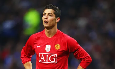 Messi nhận xét về màn tái hợp của Ronaldo với M.U