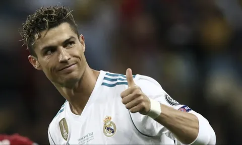 Ronaldo đã được khuyên không nên rời Real Madrid