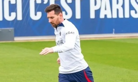 Messi tái xuất ở PSG