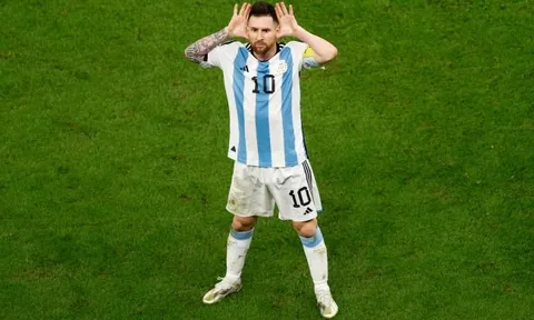 Messi tự nhận mình là 'kẻ ngốc'