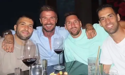 Messi và vợ tiệc tùng vui hết cỡ với Beckham, Busquets và Alba