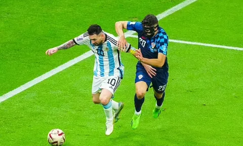 Man Utd cạnh tranh ngôi sao bị Messi ''định giá lại'' với Liverpool