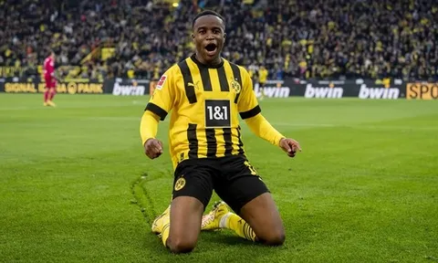 Thần đồng bóng đá Đức tìm đường rời Borussia Dortmund ngay tháng 1