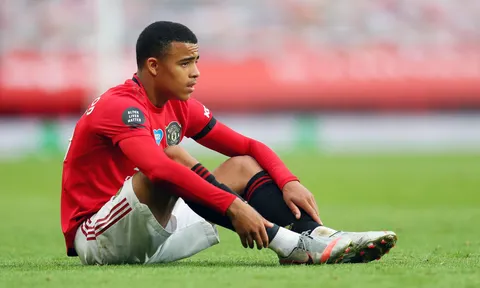 Bắt đầu đàm phán, Man Utd đổi Greenwood lấy "họng pháo Serie A"