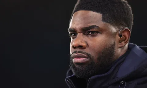 Micah Richards không thể chấp nhận được fan Man City