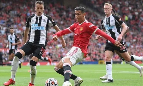 Michael Owen dự đoán kết quả trận Newcastle vs Man Utd