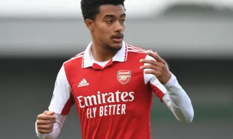 Barcelona đàm phán, chiêu mộ ngọc quý Arsenal