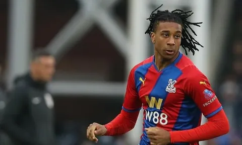 Silvestre: "Cậu ấy có tiềm năng chơi cho Man United"