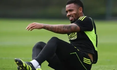 Mikel Arteta báo tin vui về Gabriel Jesus