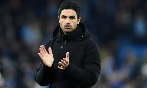 Arsenal nói không với bom tấn kép 150 triệu bảng