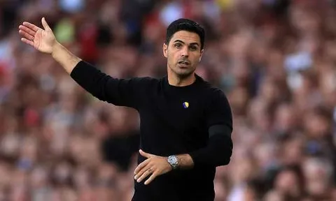 Arteta đôn 9 cầu thủ học viện lên đội một