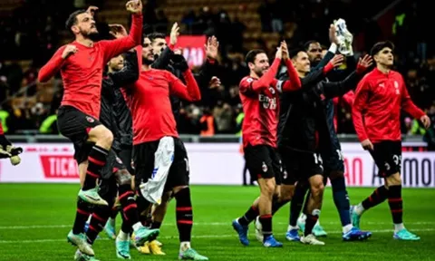 AC Milan tái hiện trận cầu với Dortmund