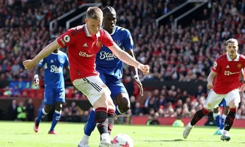 M.U chốt giá 40 triệu, Newcastle có câu trả lời cho McTominay