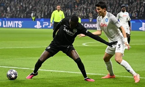 Man City có thể khiến Man Utd ôm hận vụ bom tấn thay Maguire