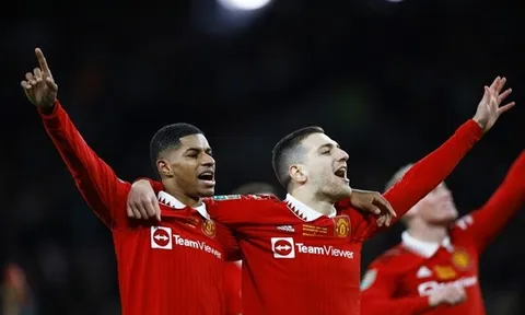 Hậu vệ West Ham thách thức MU